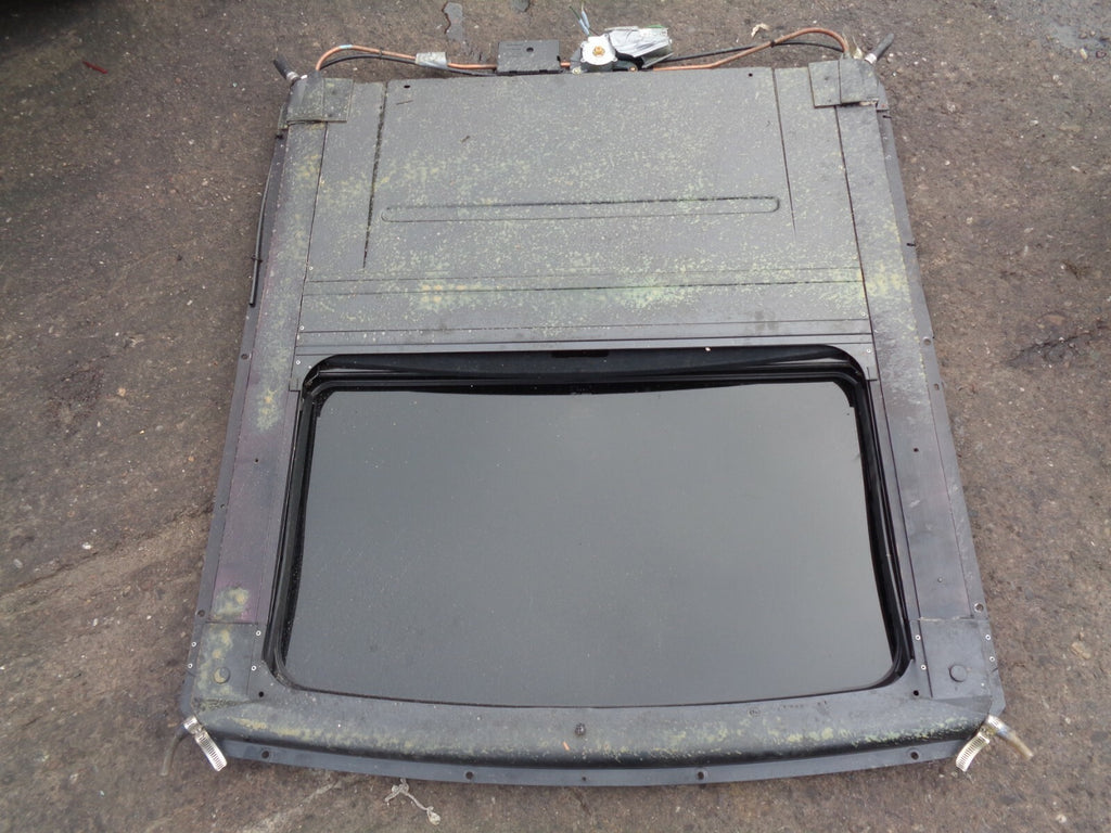 LINCOLN TOWN CAR LIMOUSINE COMPLETE SUN ROOF ASSEMBLY
