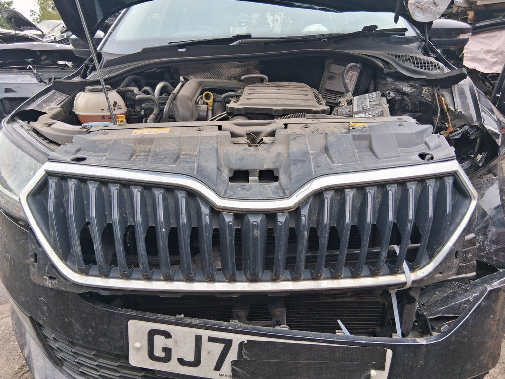 2020 SKODA FABIA MK3 NJ FRONT BUMPER RADIATOR GRILLE CHROME GRILL