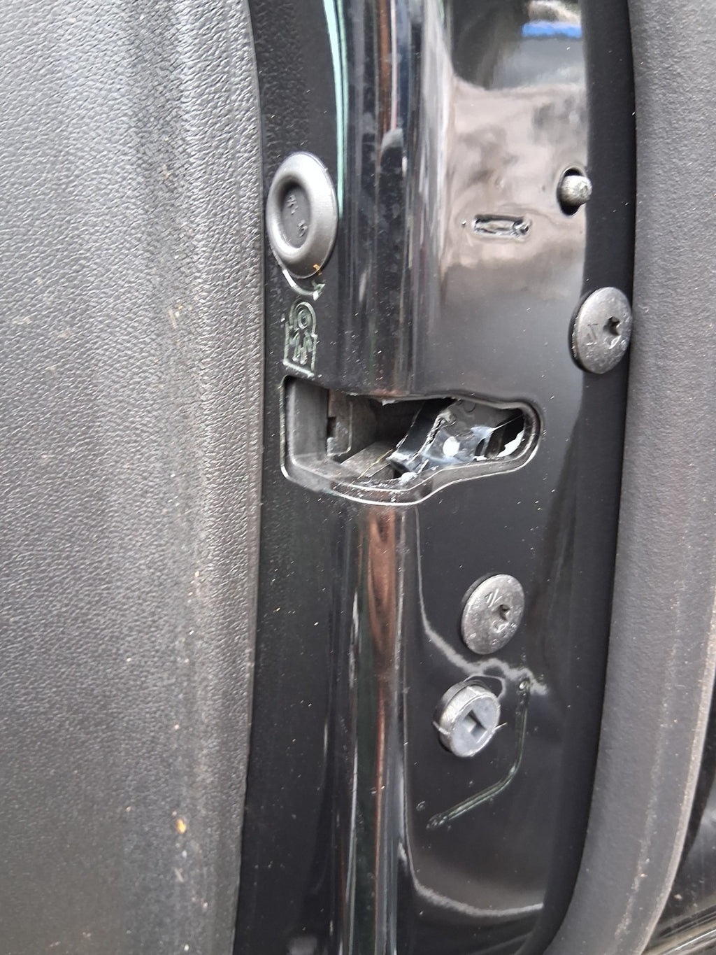 2024 VAUXHALL CROSSLAND OSR DRIVER SIDE REAR RIGHT DOOR LOCK MECHANISM
