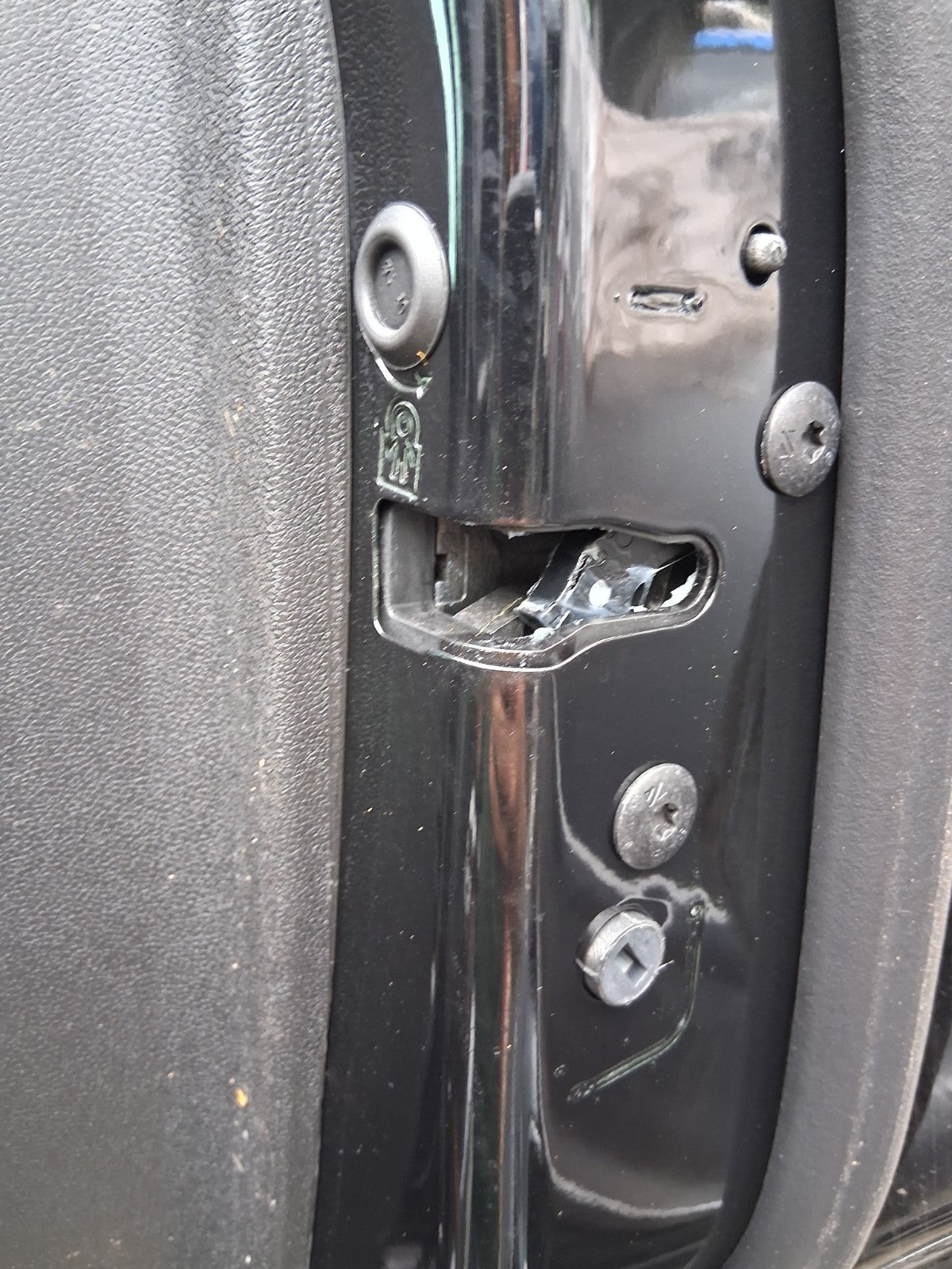 2024 VAUXHALL CROSSLAND OSR DRIVER SIDE REAR RIGHT DOOR LOCK MECHANISM