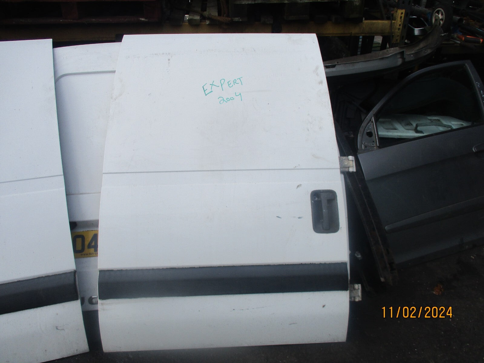 PEUGEOT EXPERT MK1 2004 OS DRIVER SIDE SLIDING DOOR WHITE