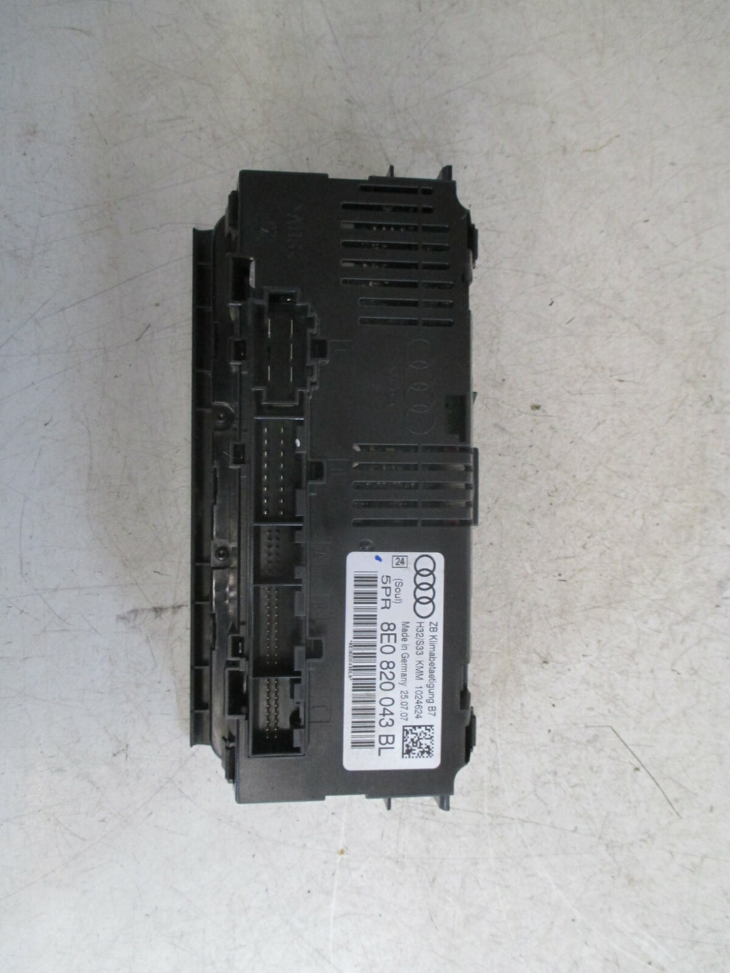 AUDI A4 2007 B7 CLIMATE CONTROL PANEL UNIT 8E0820043BL