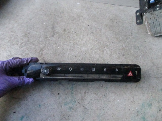 2020 CITROEN C5 AIRCROSS A/C HEATER CLIMATE CONTROL UNIT 9828018177