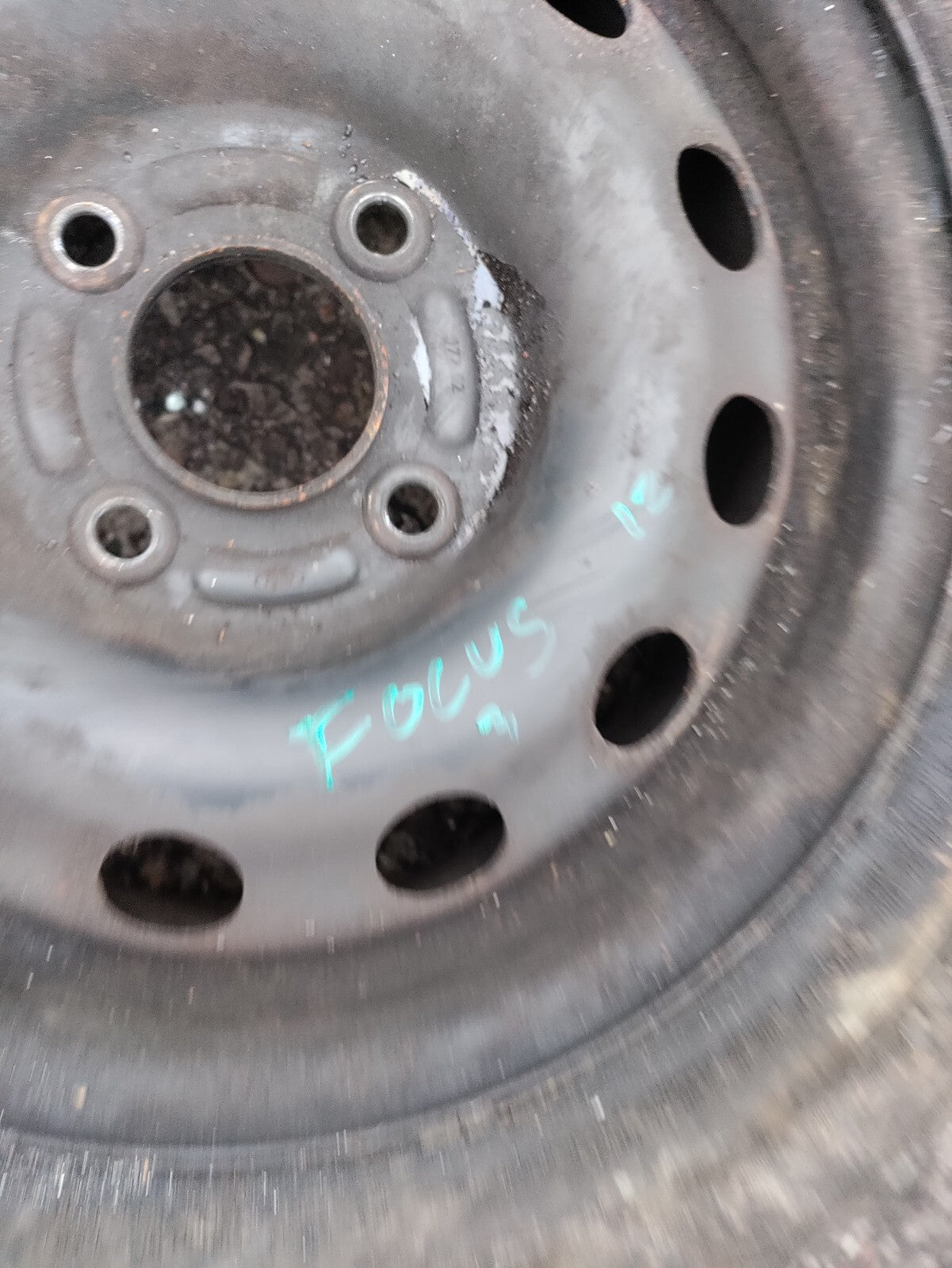 2002 FORD FOCUS MK1 14 INCH STEEL WHEEL WITH TYRE 185/65R14 REF 3