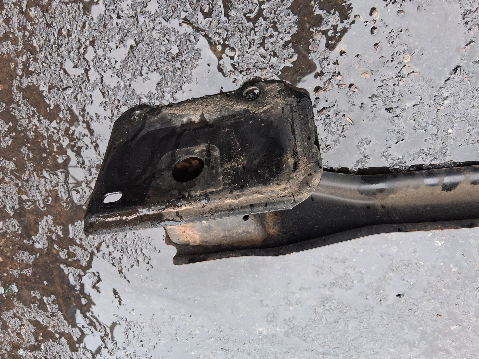 2016 FORD FIESTA MK7 REAR BUMPER REINFORCEMENT CRASH BAR