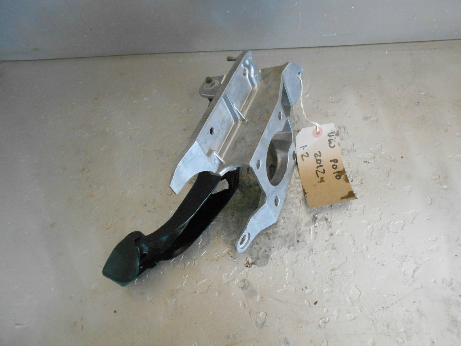 VOLKSWAGEN VW POLO 6R 2012 1.2 12V BRAKE PEDAL ASSEMBLY 6R2721115