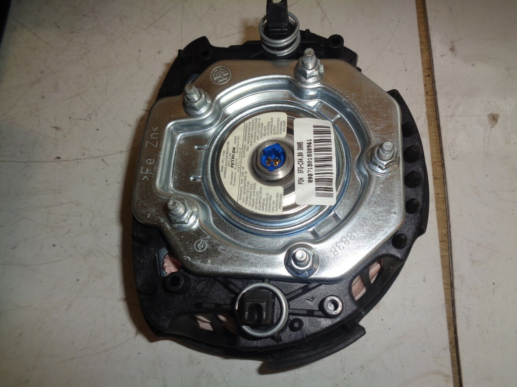 VW VOLKSWAGEN POLO 02-08 TOURAN STEERING WHEEL AIRBAG 1T0880201A