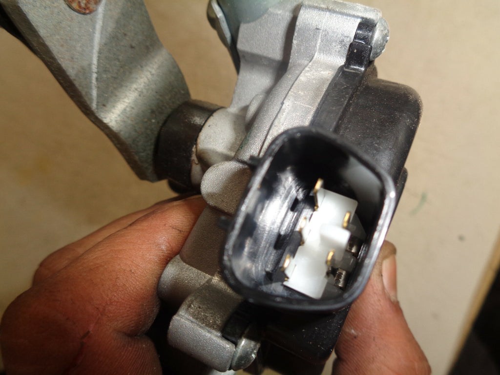 MAZDA 2 DJ MK3 2015 FRONT WINDSCREEN WIPER MOTOR LINKAGE