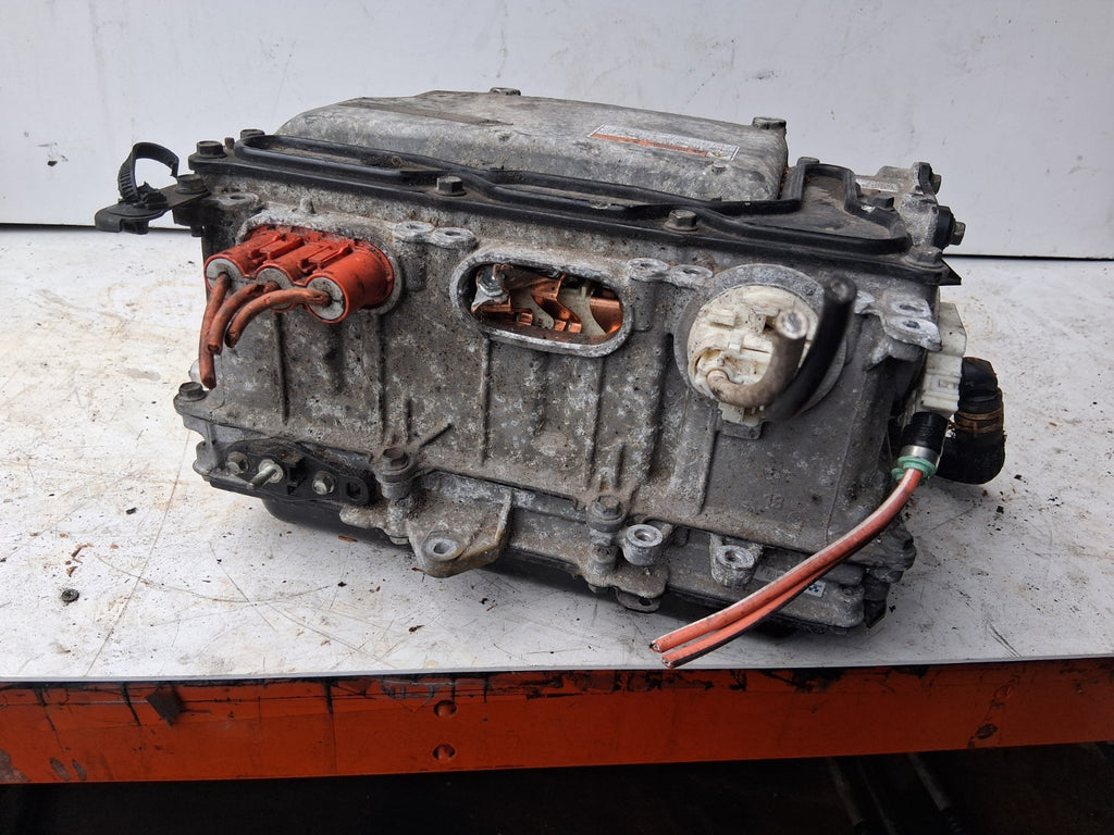 2014 TOYOTA PRIUS MK3 XW30 HYBRID BATTERY INVERTER CONVERTER G920047230