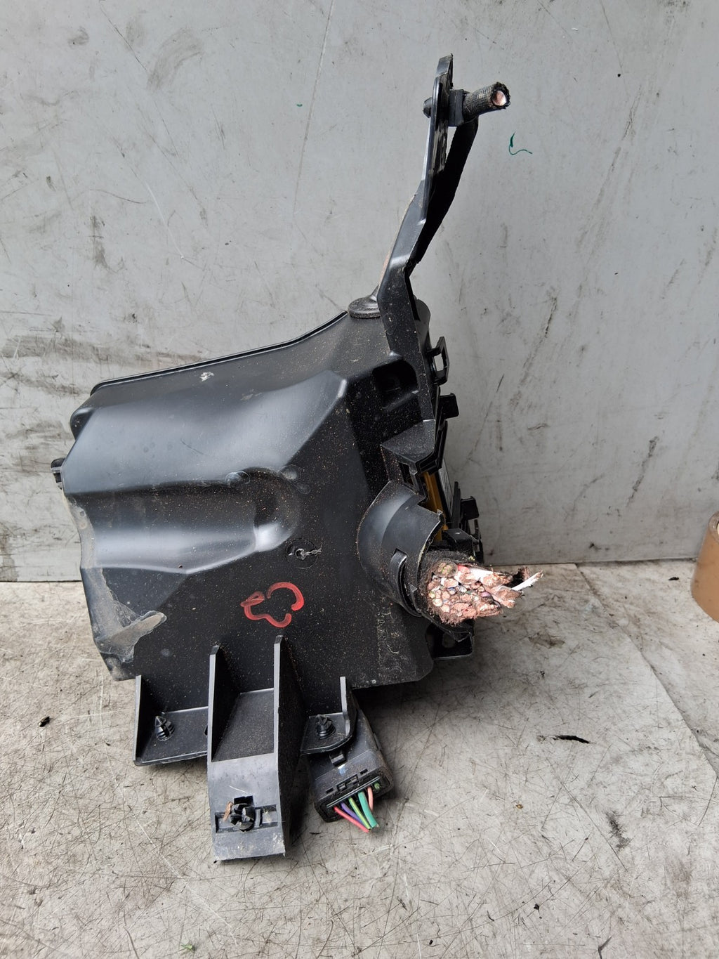 2021 CITROEN C3 MK3 1.2 PETROL FUSE BOX RELAY BOX 9804848480