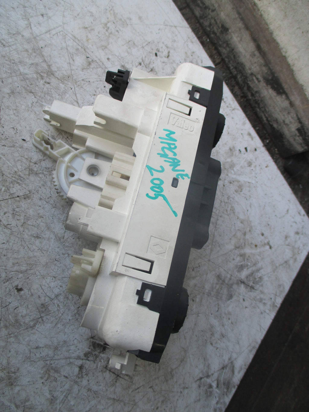 RENAULT MEGANE 2005 MK2 HEATER AC CLIMATE CONTROL SWITCH