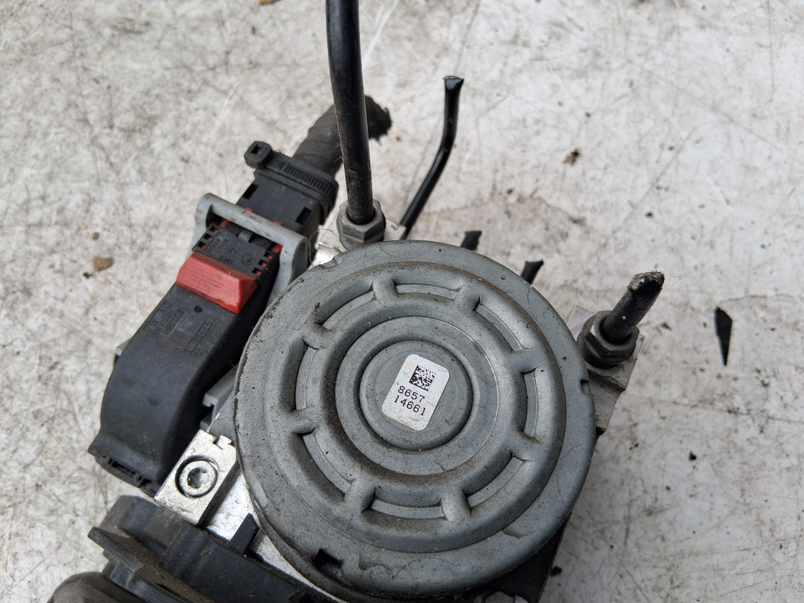 VW VOLKSWAGEN GOLF MK7 2016 1.6 DIESEL ABS PUMP AND MODULATOR 5Q0614517BJ