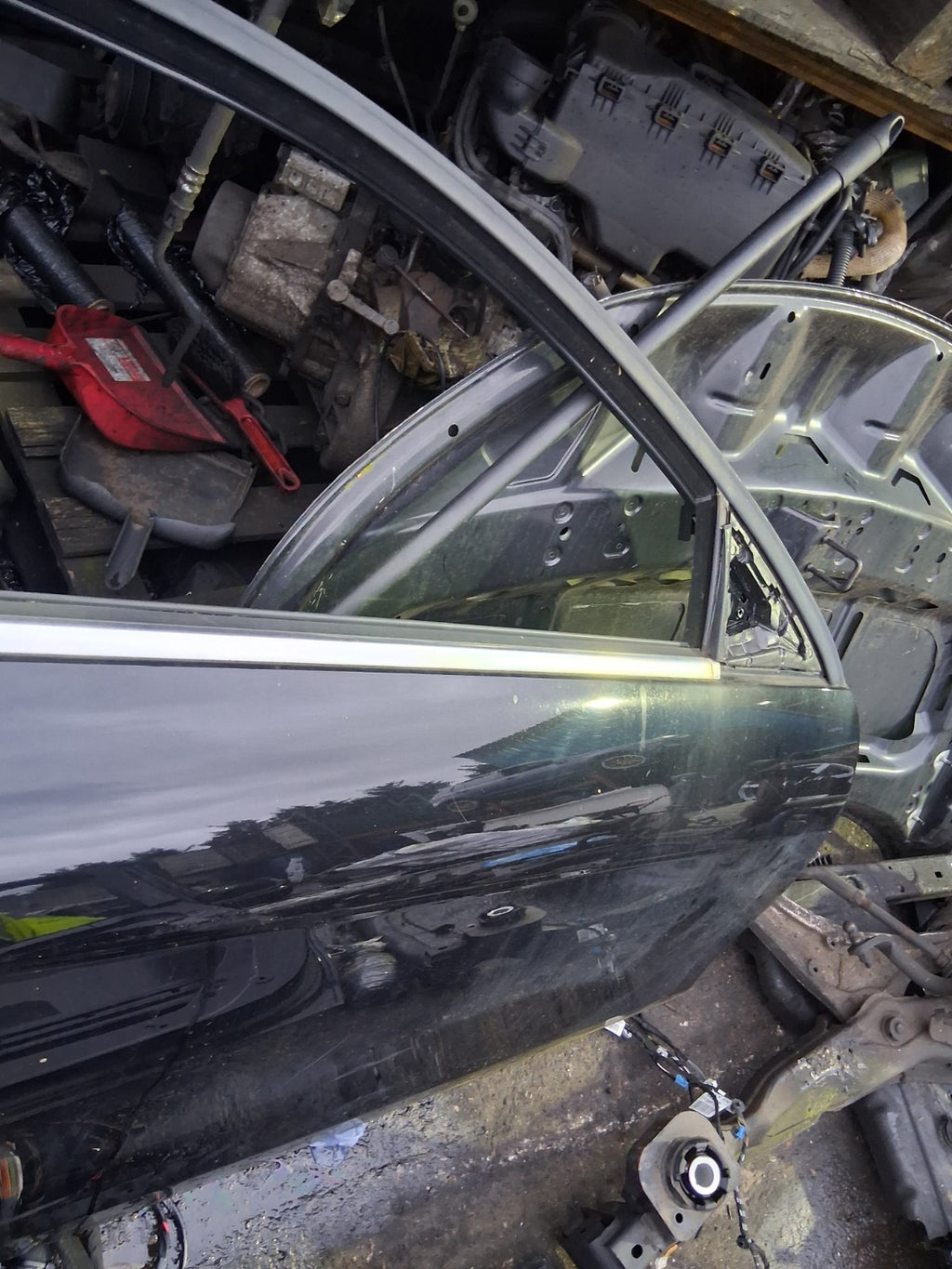 2015 MERCEDES W204 C CLASS COUPE OSF DRIVER SIDE FRONT RIGHT BARE DOOR BLACK