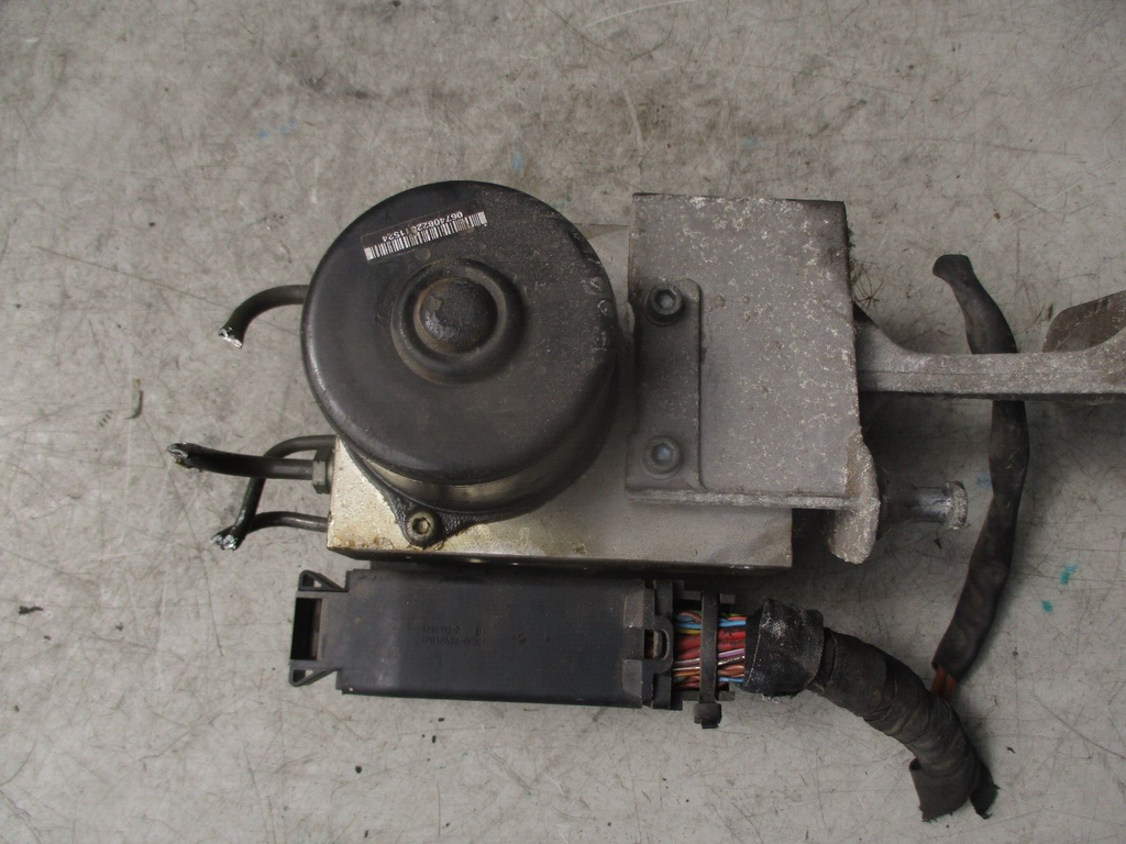 2002 MERCEDES C CLASS COUPE CL203 2.3 PETROL ABS PUMP CONTROL MODULE A2095451432