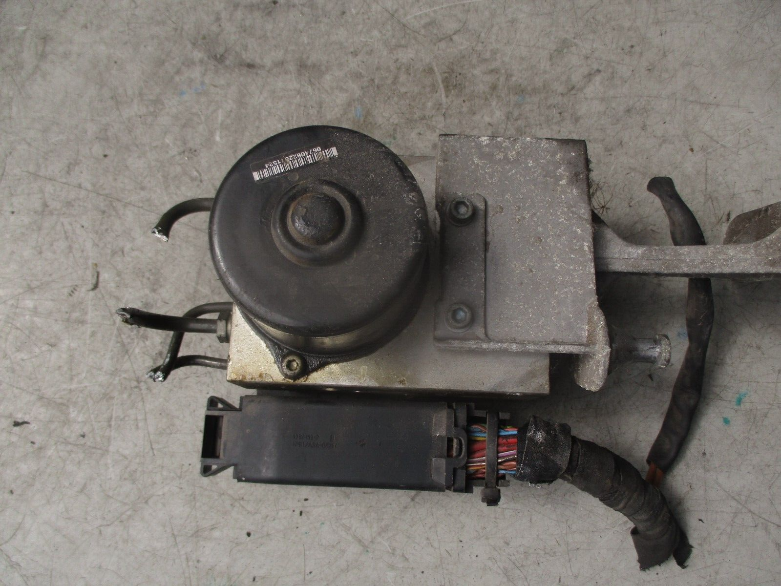 2002 MERCEDES C CLASS COUPE CL203 2.3 PETROL ABS PUMP CONTROL MODULE A2095451432