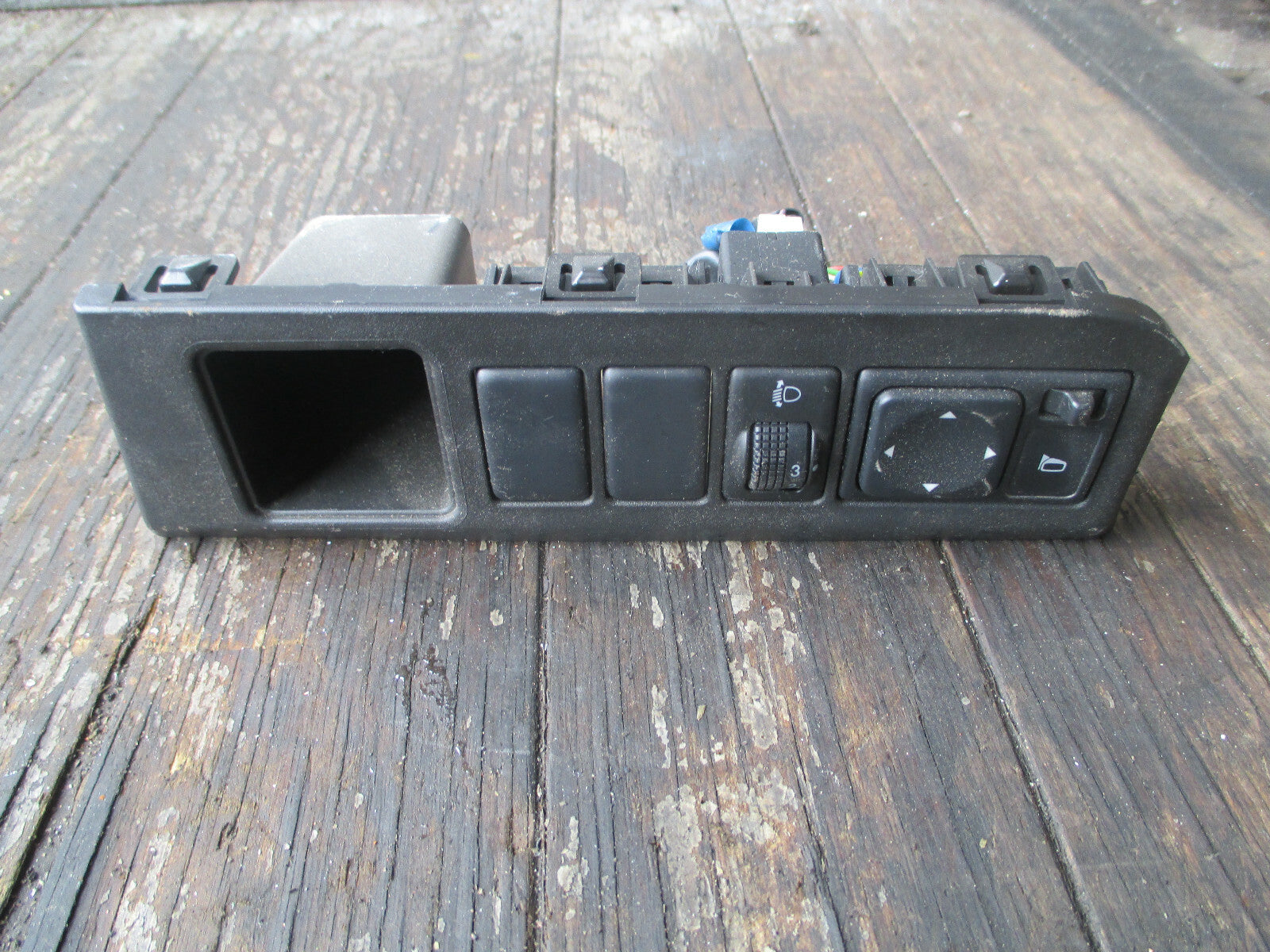 NISSAN NOTE E11 2007 ELECTRIC WING MIRROR SWITCH