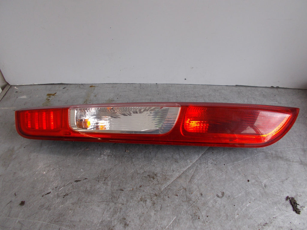 FORD FOCUS MK2 NS PASSENGER SIDE REAR LIGHT 4M5113405