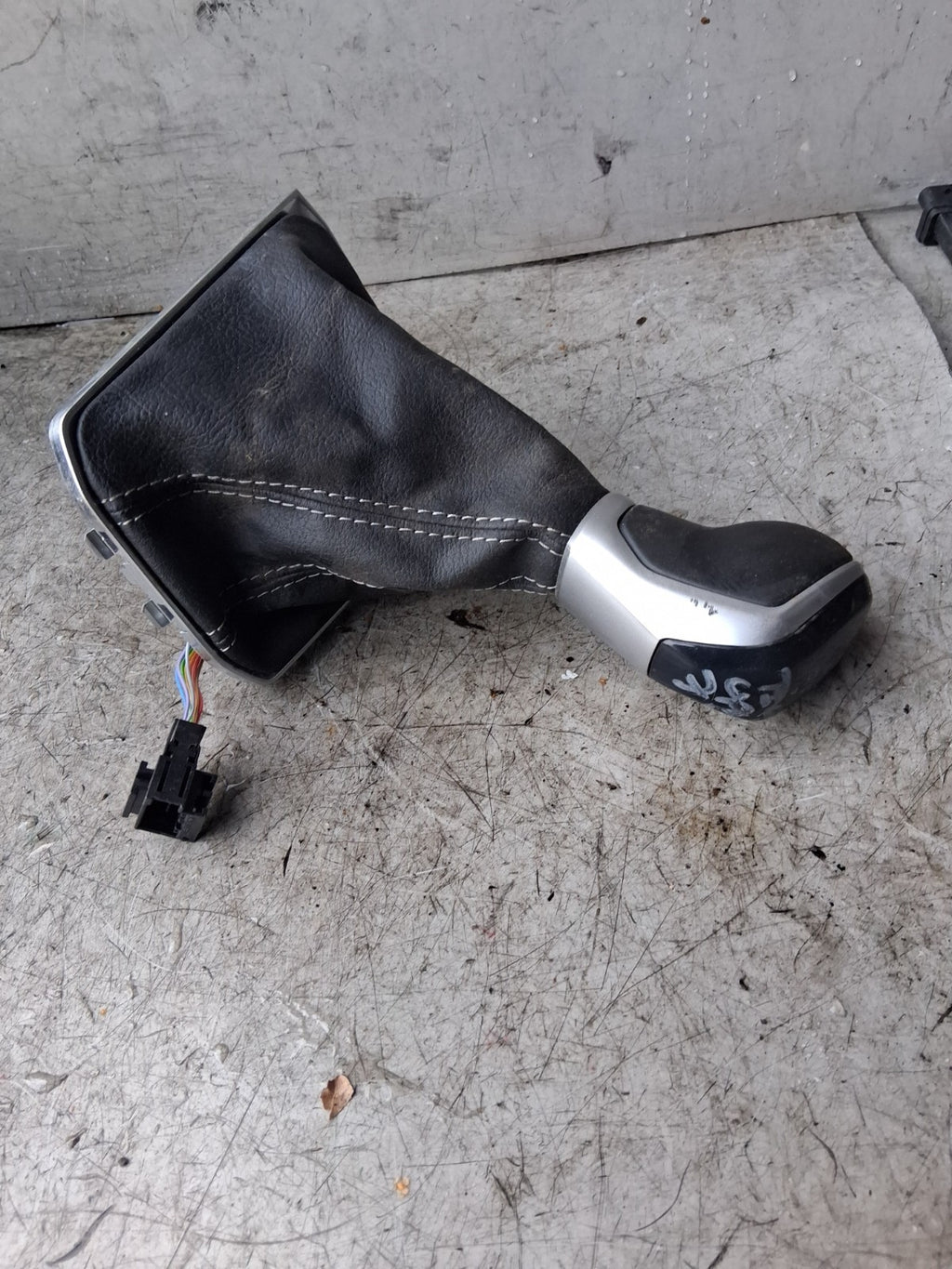 2023 VOLKSWAGEN TIGUAN GEAR STICK SHIFTER