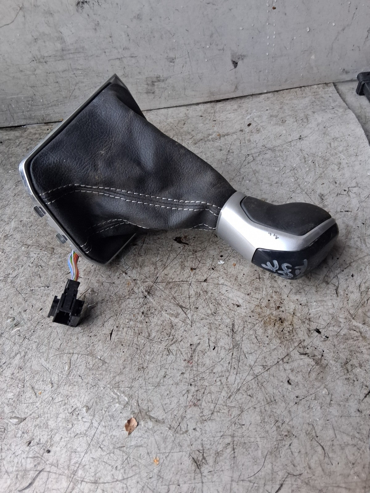 2023 VOLKSWAGEN TIGUAN GEAR STICK SHIFTER