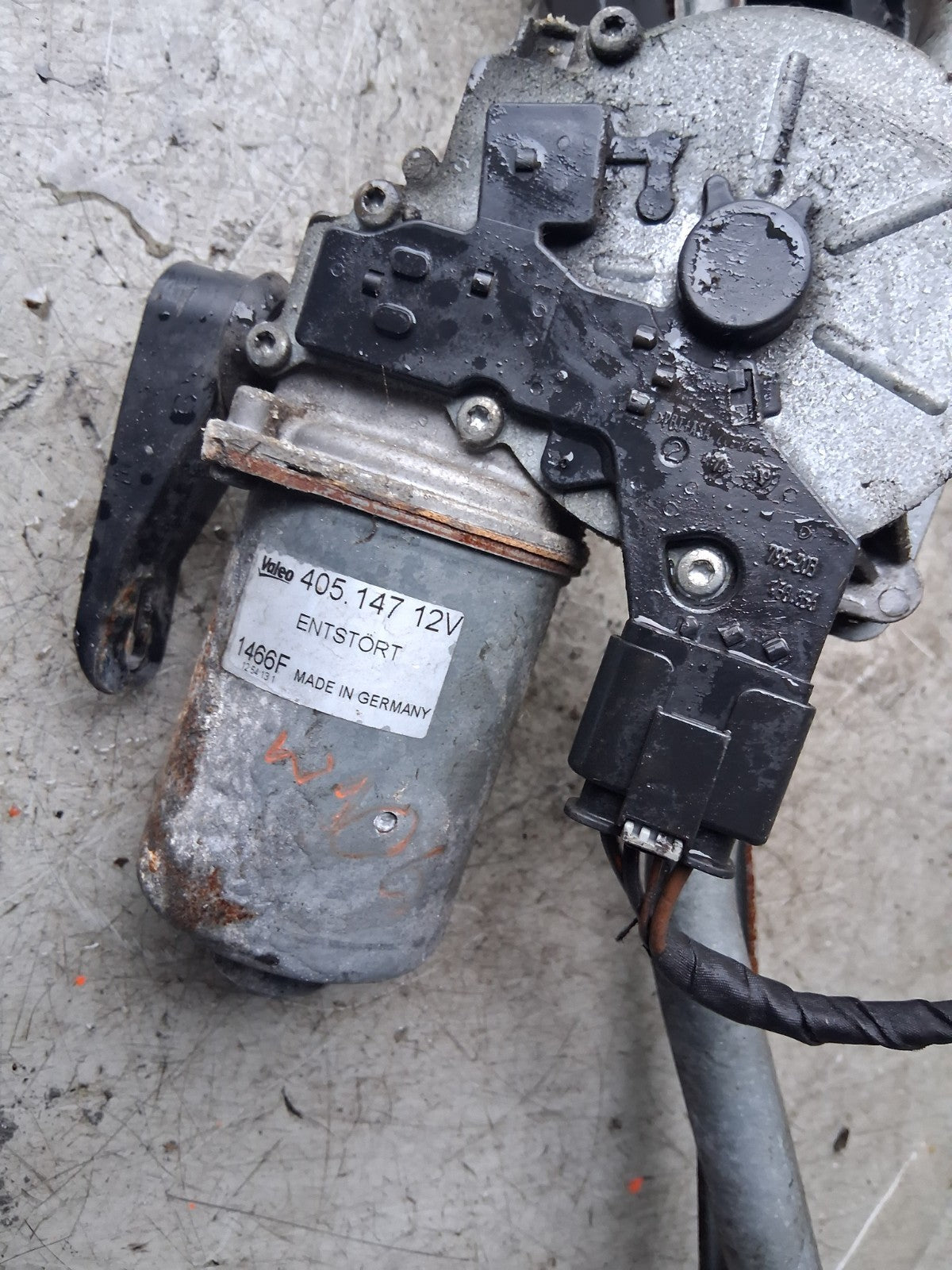 2016 MERCEDES SPRINTER W906 FRONT WINDSCREEN WIPER MOTOR LINKAGE 40514712V
