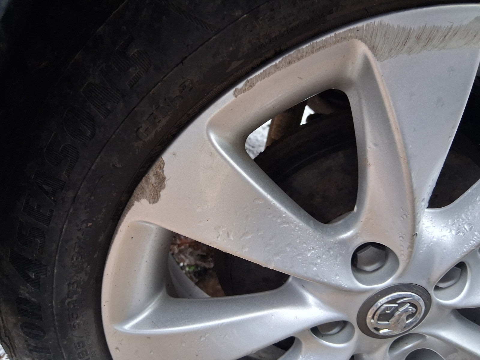 2017 VAUXHALL CORSA E 16 INCH ALLOY WHEEL WITH TYRE 195/55R16
