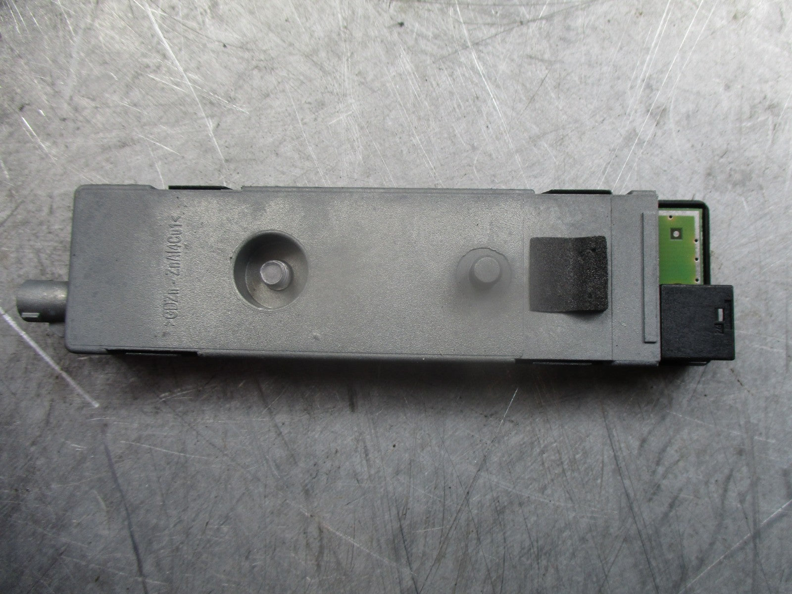 MERCEDES E CLASS W212 ANTENNA TV AERIAL AMPLIFIER MODULE A2129052905