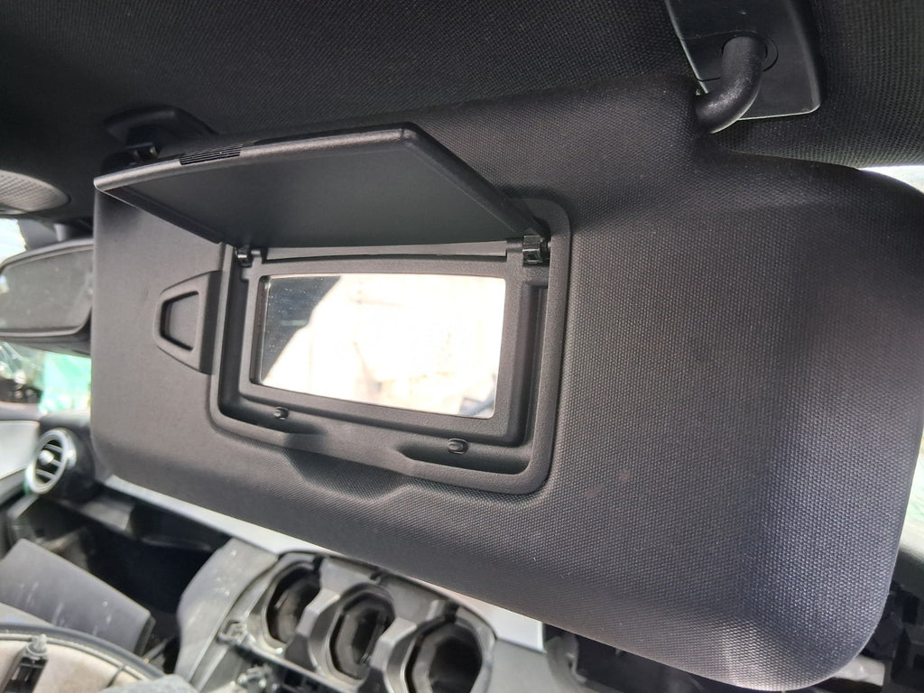 2016 MERCEDES C CLASS W205 OSF DRIVER SIDE FRONT RIGHT SUN VISOR SHADE