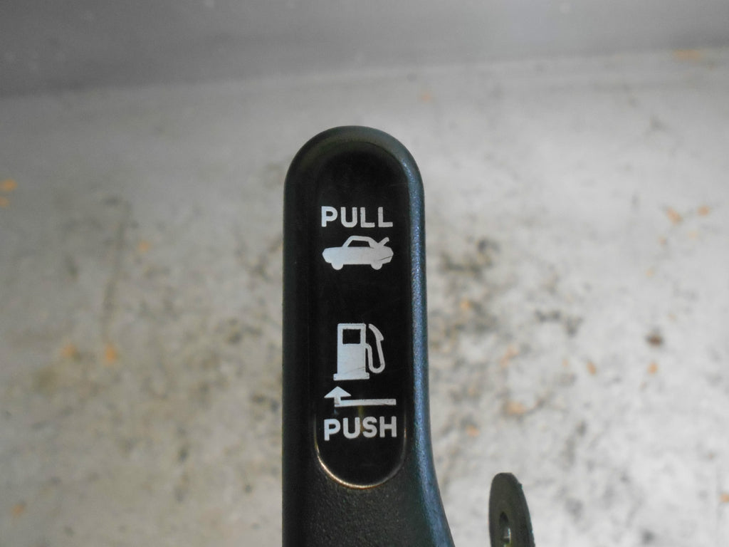 NISSAN PULSAR SUNNY 1996 GTIR TURBO BONNET & FUEL CAP RELEASE HANDLE