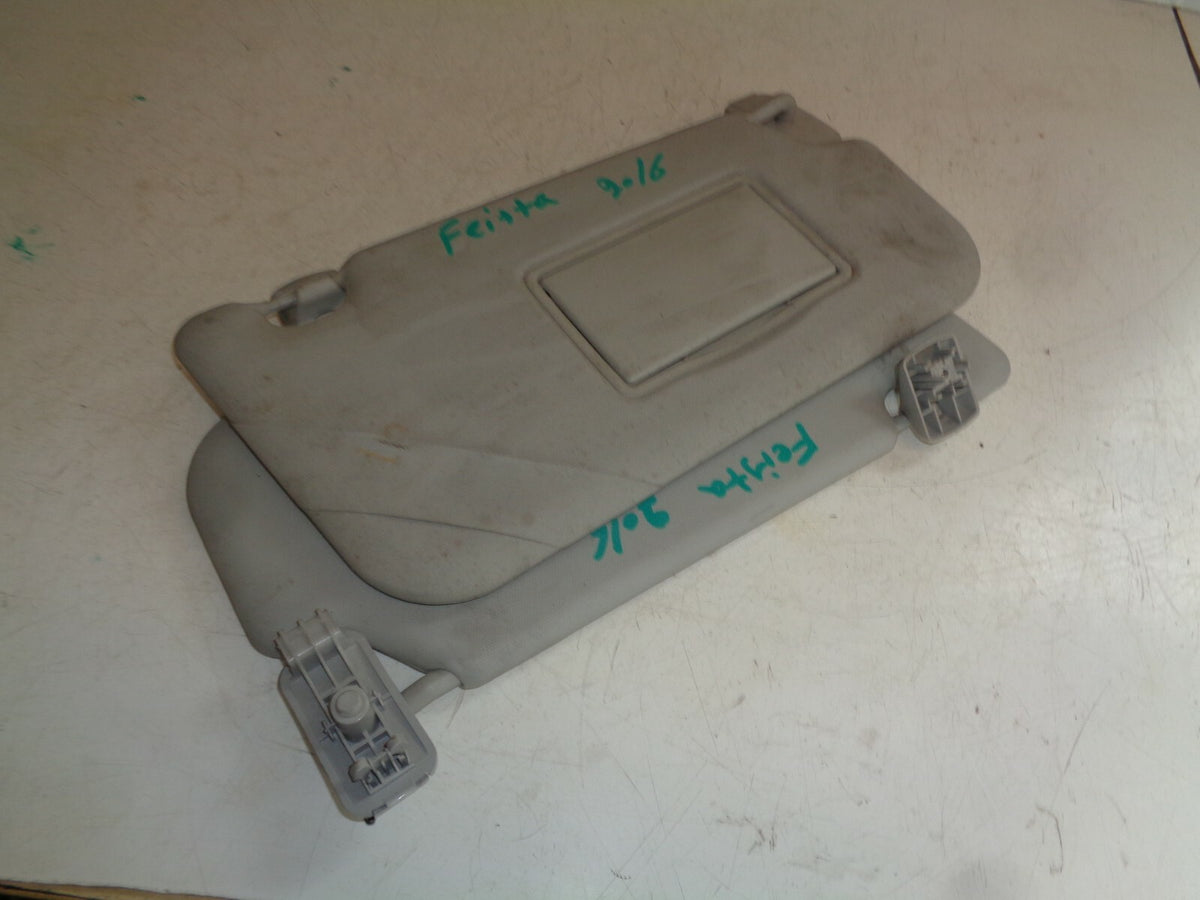 FORD FIESTA 2016 MK7 DRIVER + PASSENGER SIDE SUN VISOR WITH MIRRORS