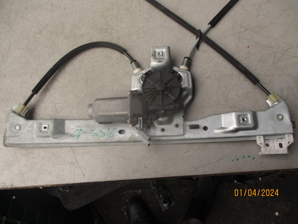 2016 CITROEN DS3 1.6 DIESEL NSF PASSENGER SIDE FRONT WINDOW MOTOR & REGULATOR