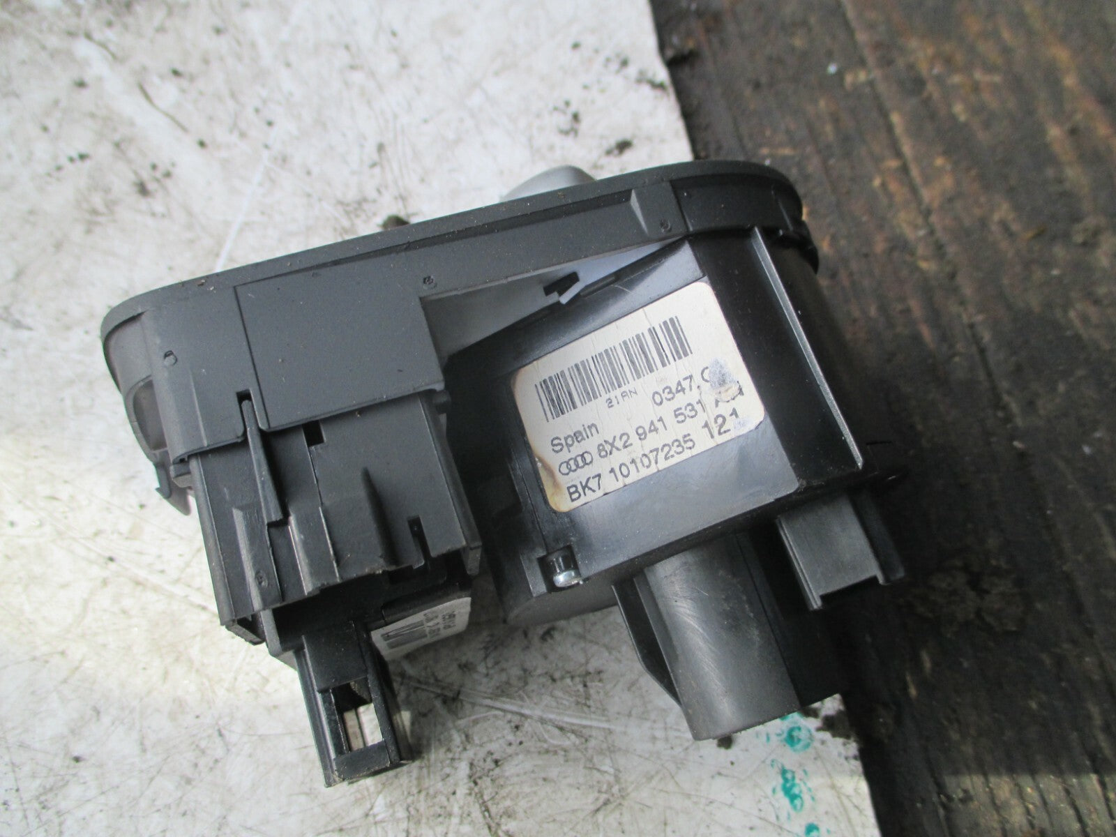 AUDI Q3 8U 2017 HEADLIGHT FOG LIGHT CONTROL SWITCH 8X2941531