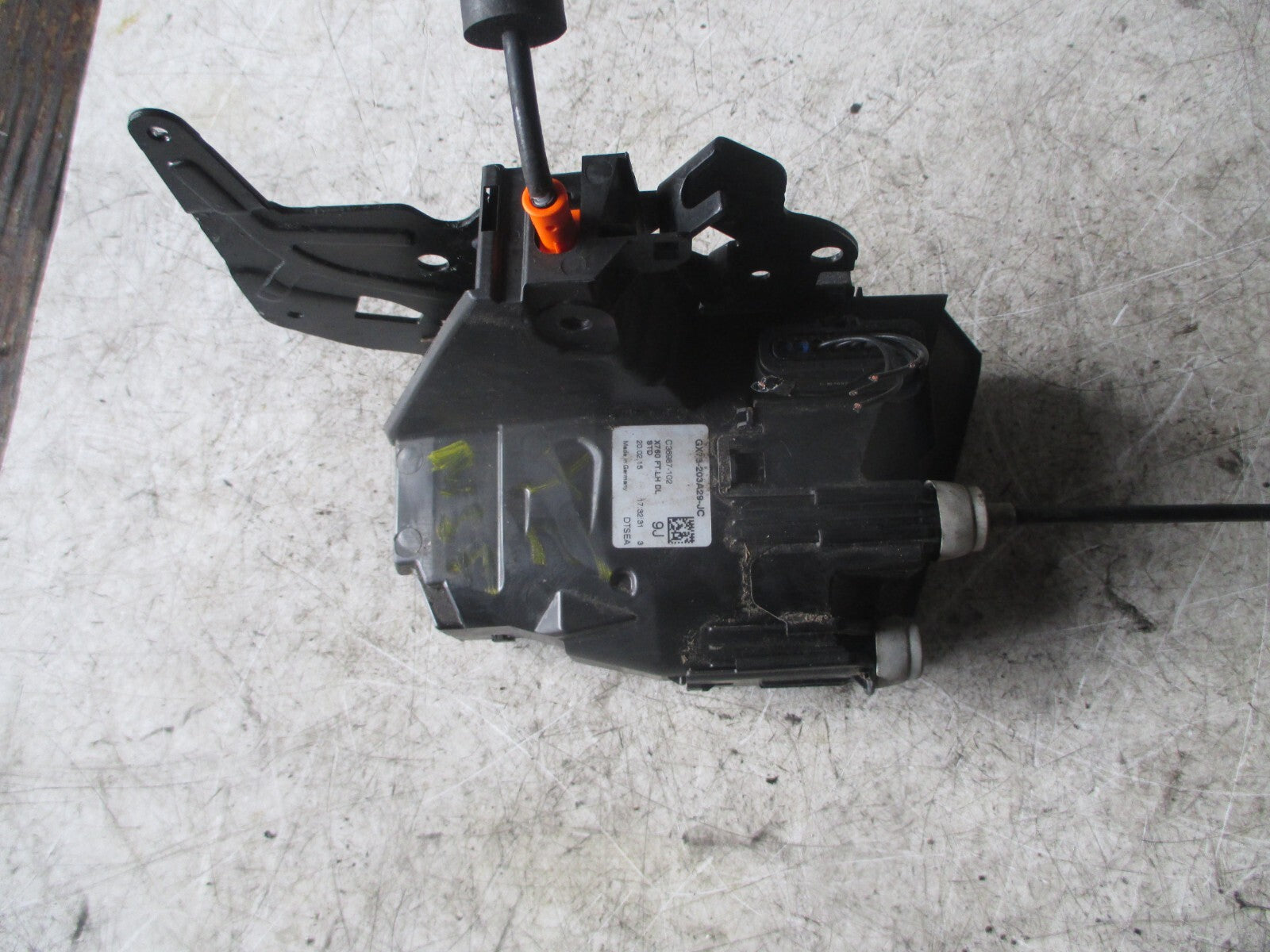 JAGUAR XE 2016 NSF PASSENGER SIDE FRONT DOOR LOCK GX73203A29JC