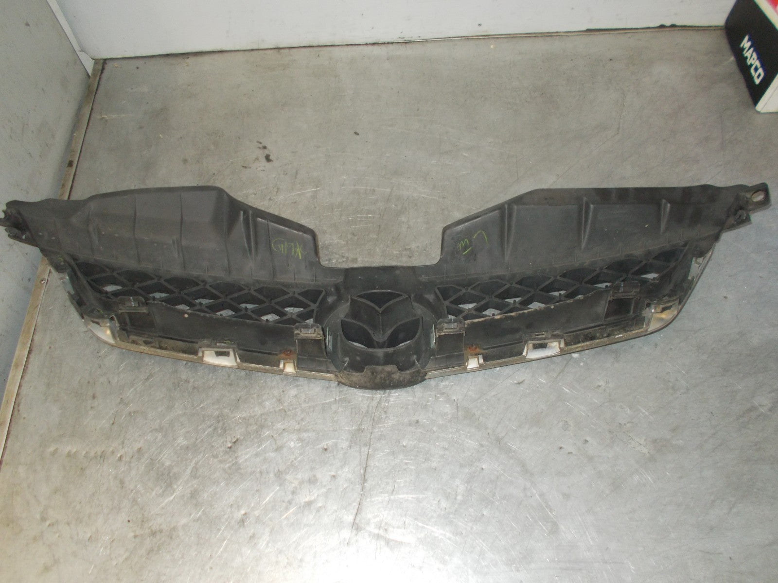 MAZDA 5 CR MK2 FRONT GRILL & BADGE EMBLEM C23550711