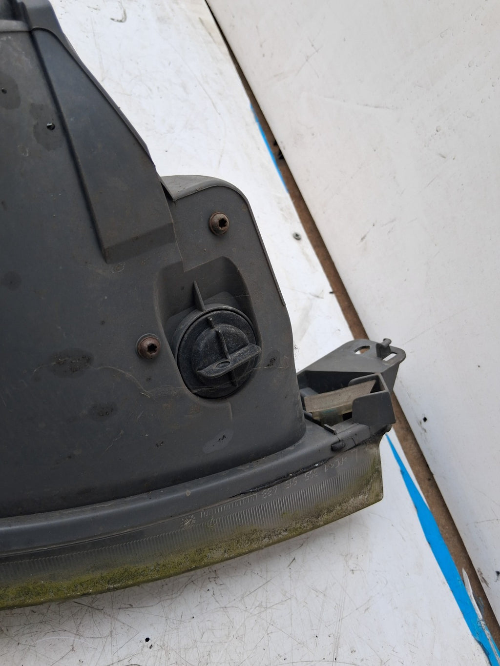 2006 FORD FIESTA MK6 OSF DRIVER SIDE FRONT RIGHT HEADLIGHT 0301224711
