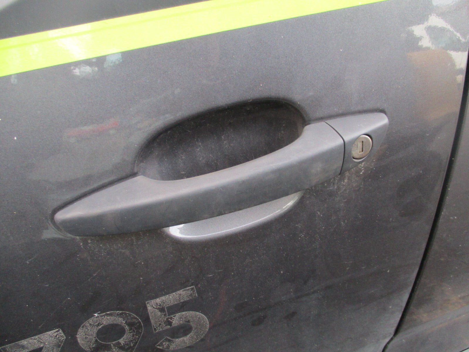 PEUGEOT PARTNER MK3 2022 PASSENGER SIDE FRONT EXTERIOR DOOR HANDLE BLACK PLASTIC