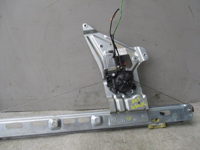 2020 MERCEDES BENZ SPRINTER W907 DRIVER SIDE FRONT WINDOW REGULATOR A9107201100