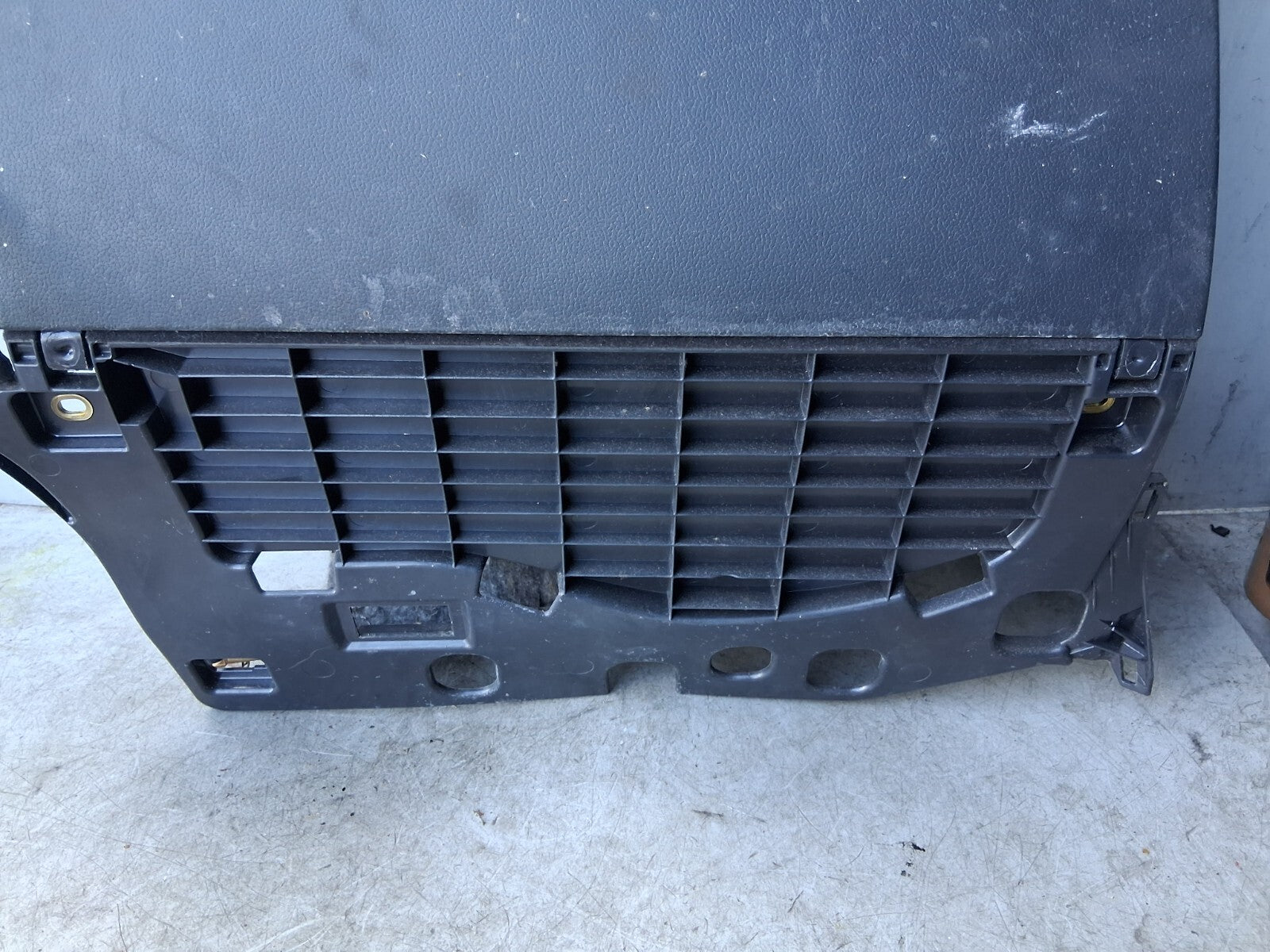 2011 AUDI A4 GLOVE BOX FRONT STORAGE COMPARTMENT 8K2857035B