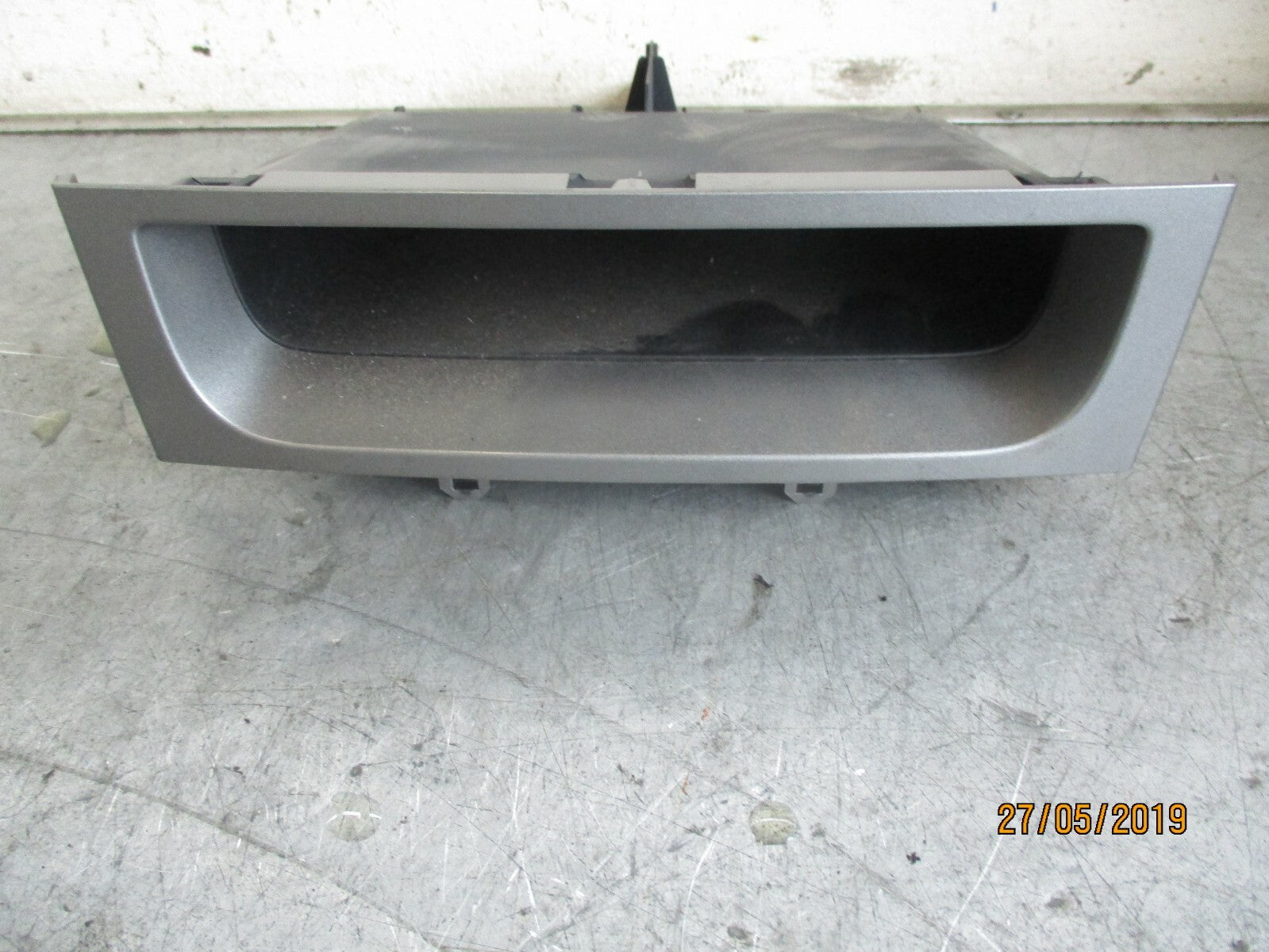 PEUGEOT 308 CENTRE CONSOLE STORAGE COMPARTMENT PANEL 9659920777