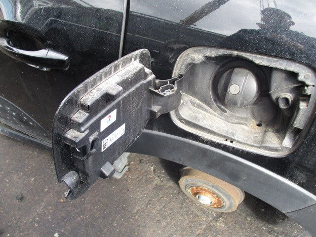 CITROEN C3 2021 MK3 SHINE FUEL FILLER FLAP BLACK