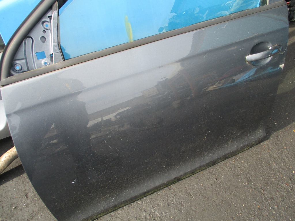 VW VOLKSWAGEN GOLF MK6 2012 NSF PASSENGER SIDE FRONT COMPLETE DOOR GREY