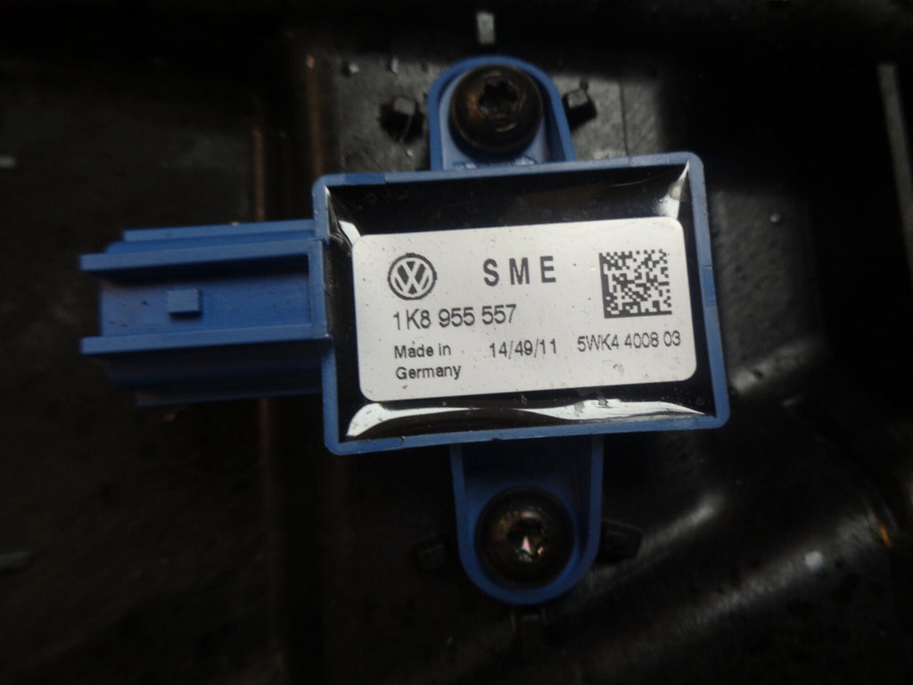 VW VOLKSWAGEN SCIROCCO INNER DOOR PILLER OSF DRIVERS FRONT 1Q0837756