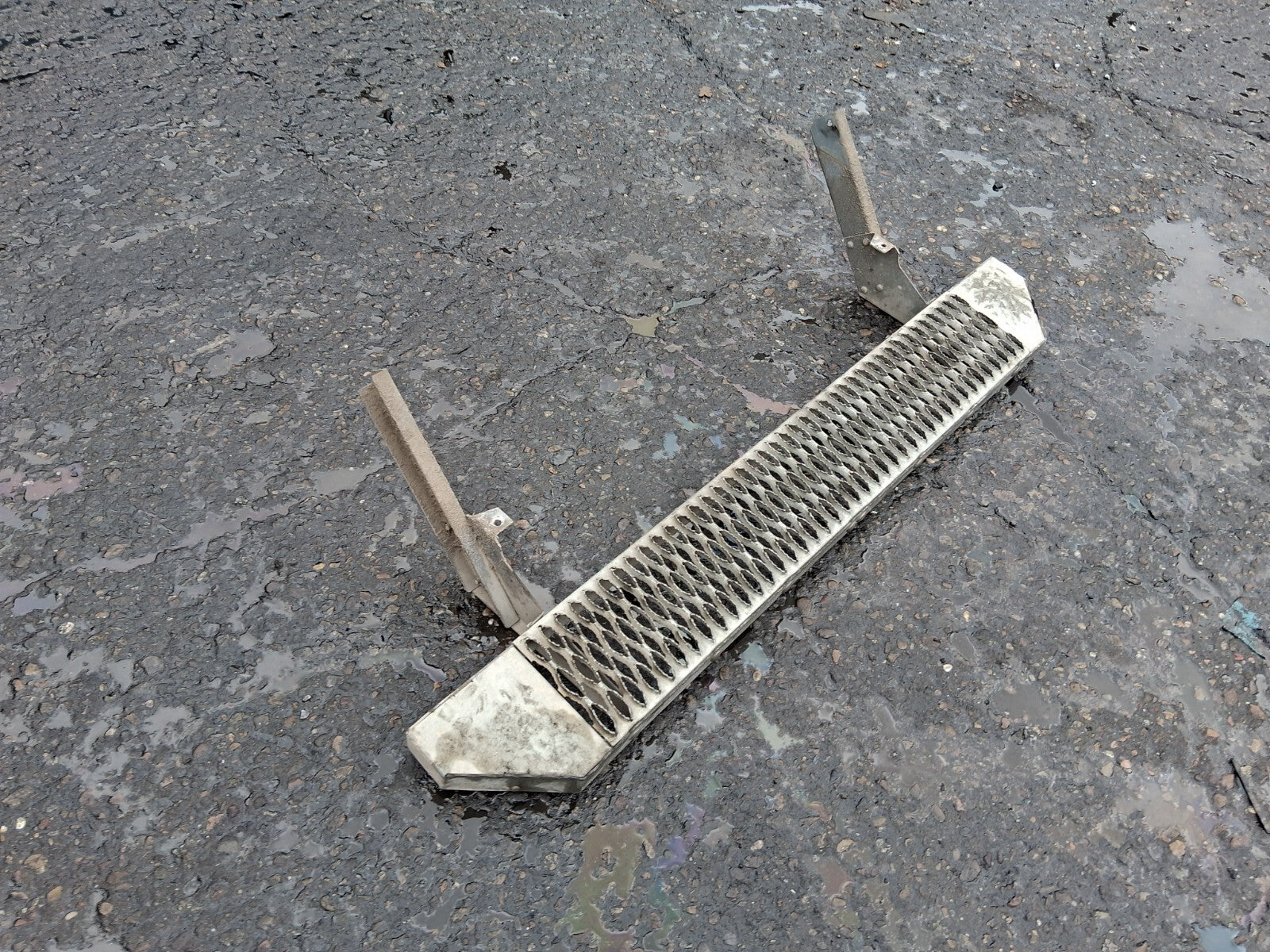 2023 RENAULT MASTER MK3 REAR METAL STEP