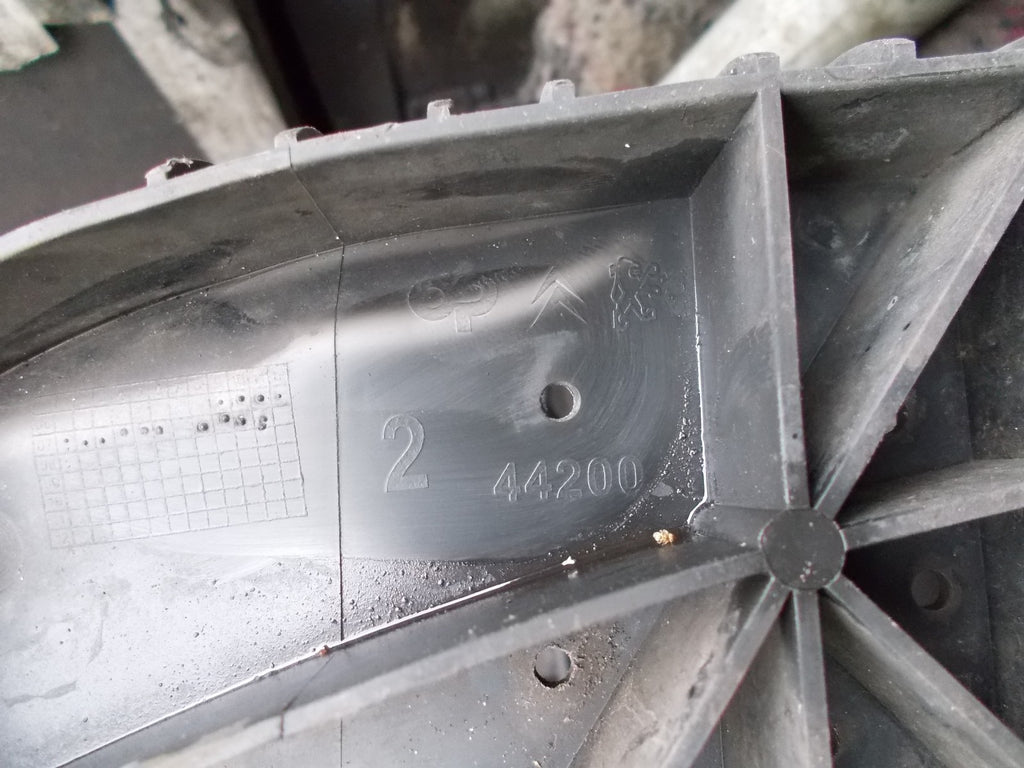 2008 PEUGEOT 308 S FRONT BUMPER REINFORCEMENT SUPPORT BAR 9656741480