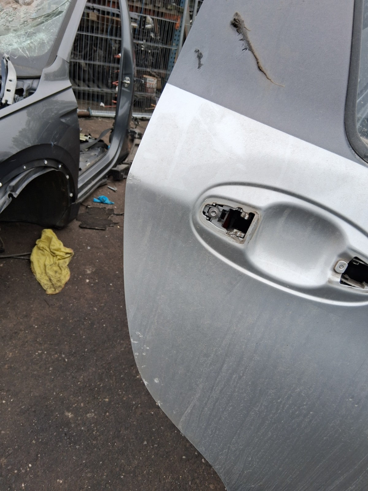 TOYOTA YARIS MK3 2019 OSR DRIVER SIDE REAR BARE DOOR SILVER 2SN