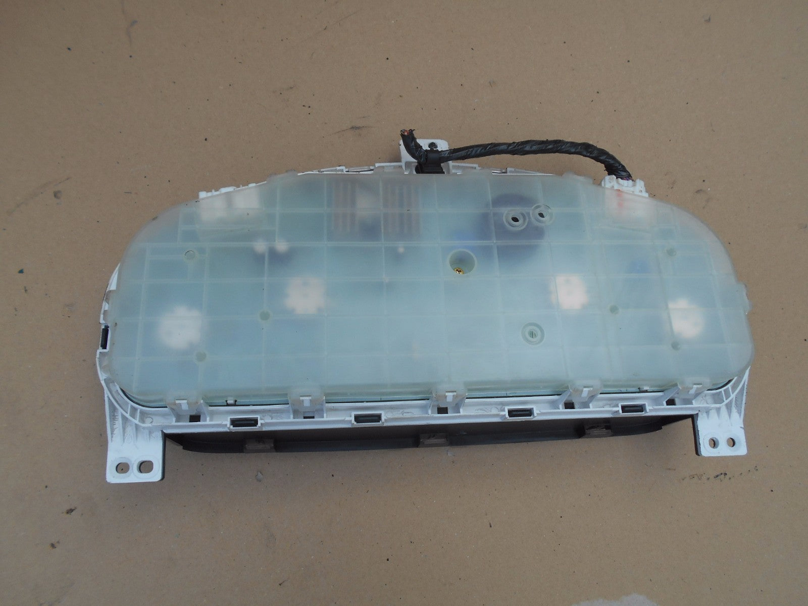MAZDA 6 GG 2003 2.3 PETROL AUTOMATIC AUTO CLOCKS SPEEDO CLUSTER JU GJ7K A