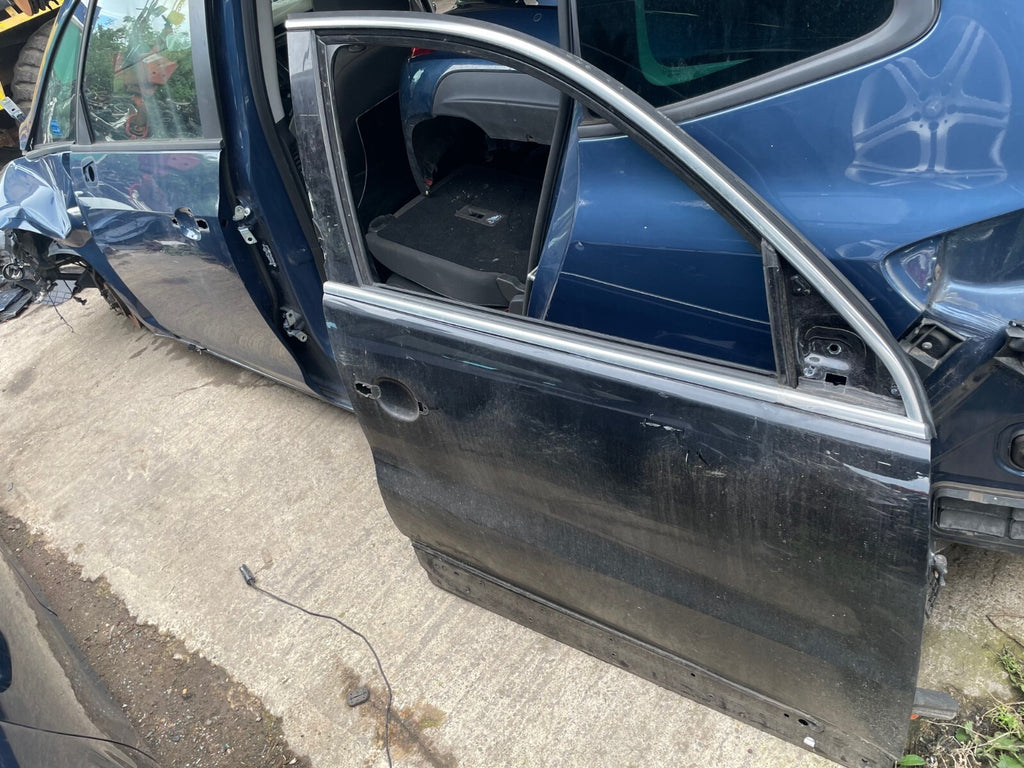 2015 VW VOLKSWAGEN TIGUAN MK1 OSF DRIVER SIDE FRONT DOOR BARE BLACK