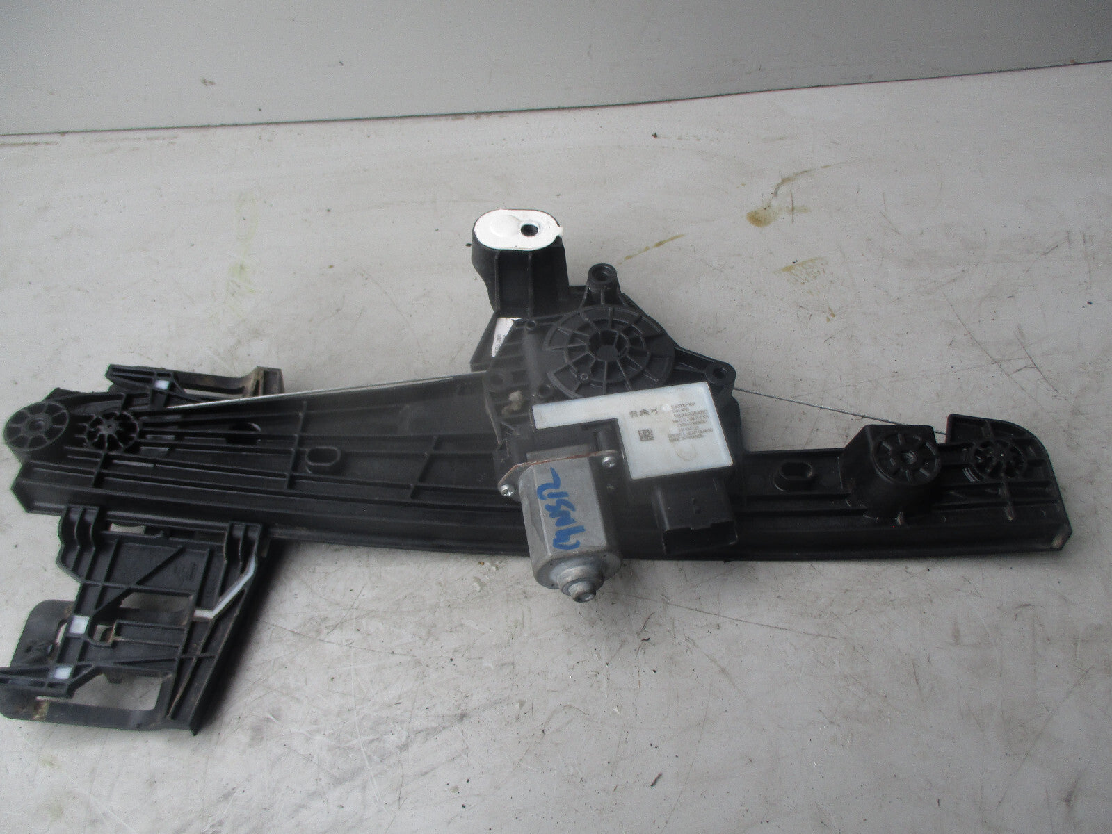 CITROEN C4 MK3 2021 NSR PASSENGER SIDE REAR WINDOW REGULATOR & MOTOR 9834295480