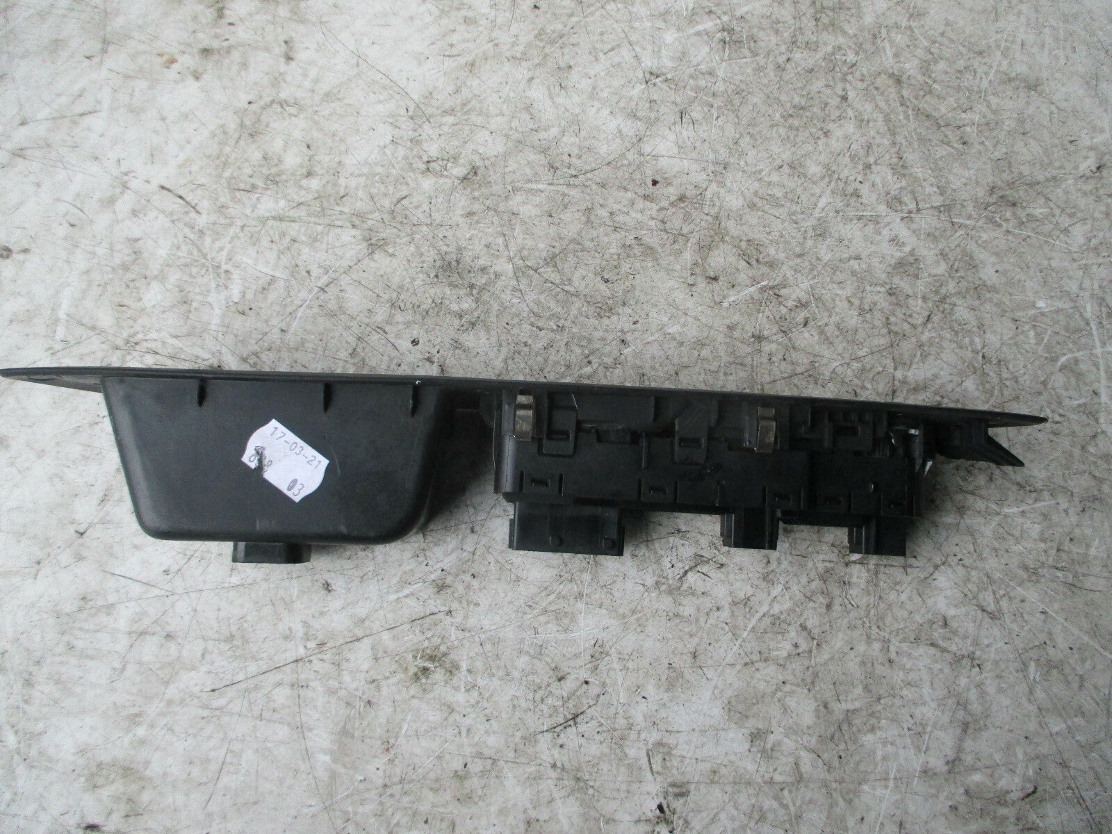PEUGEOT 2021 OSF DRIVER SIDE FRONT WINDOW MIRROR CONTROL SWITCH 98349233ZD