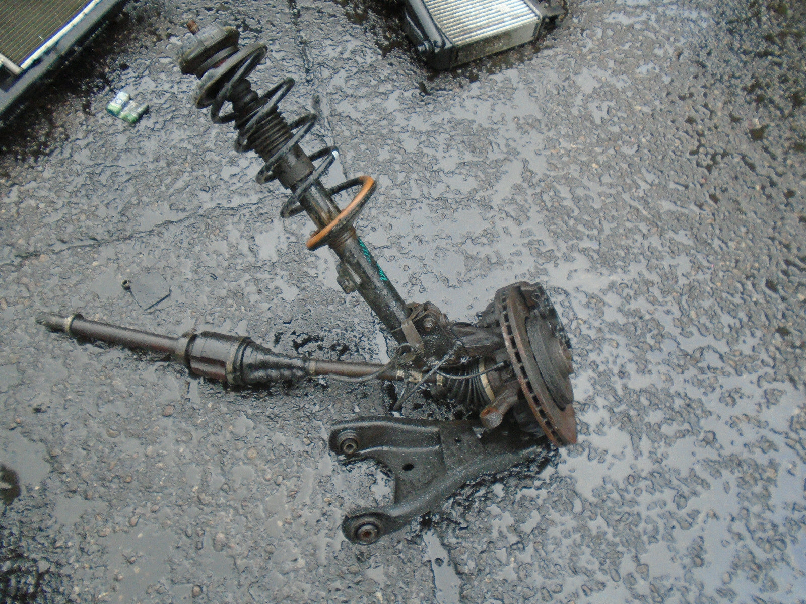 DACIA DUSTER 2016 1.5 DIESEL OSF DRIVER FRONT SHOCK CALIPER HUB DRIVESHAFT