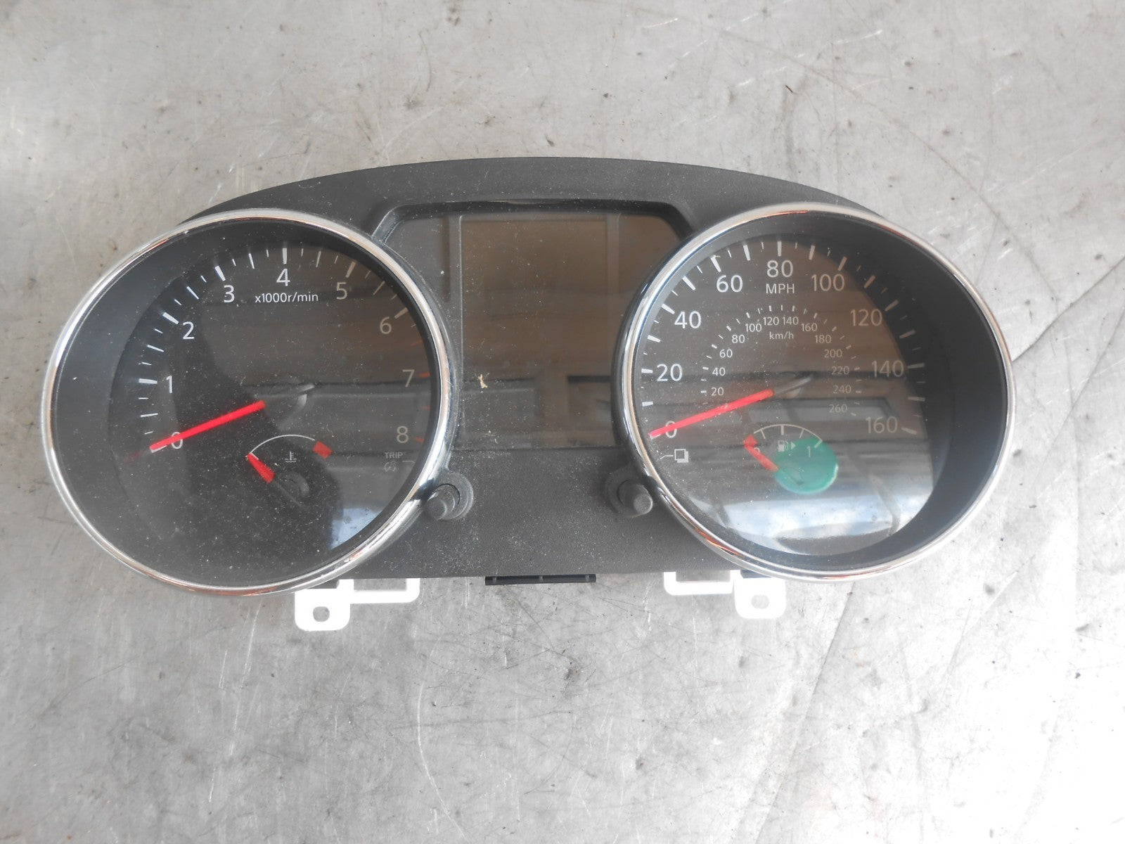NISSAN QASHQAI J10 (MK1) 1.6 HR16DE CLOCK SPEEDO INSTRUMENT CLUSTER 24810 BR50D